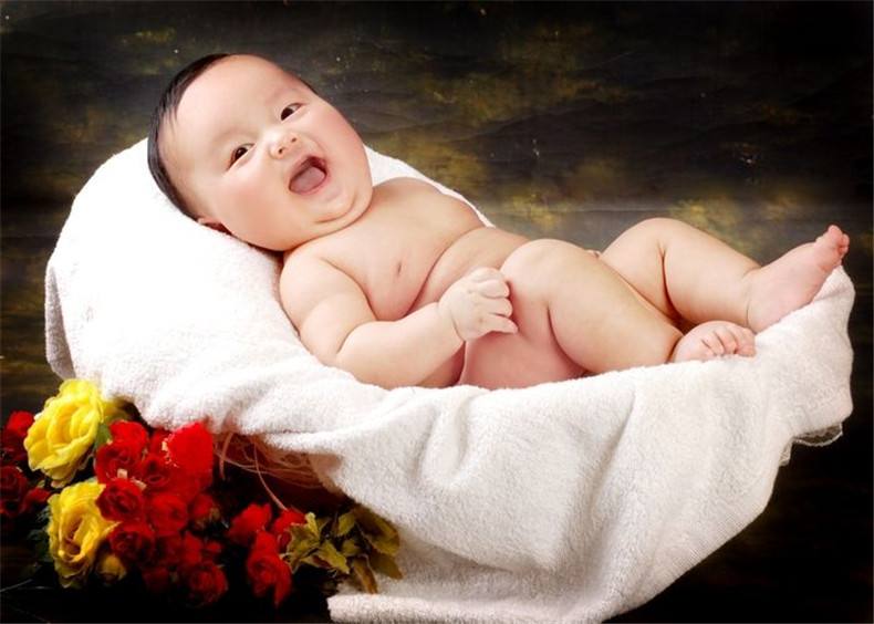 【愛心+創(chuàng)意】寶貝成長紀(jì)念冊怎么做？